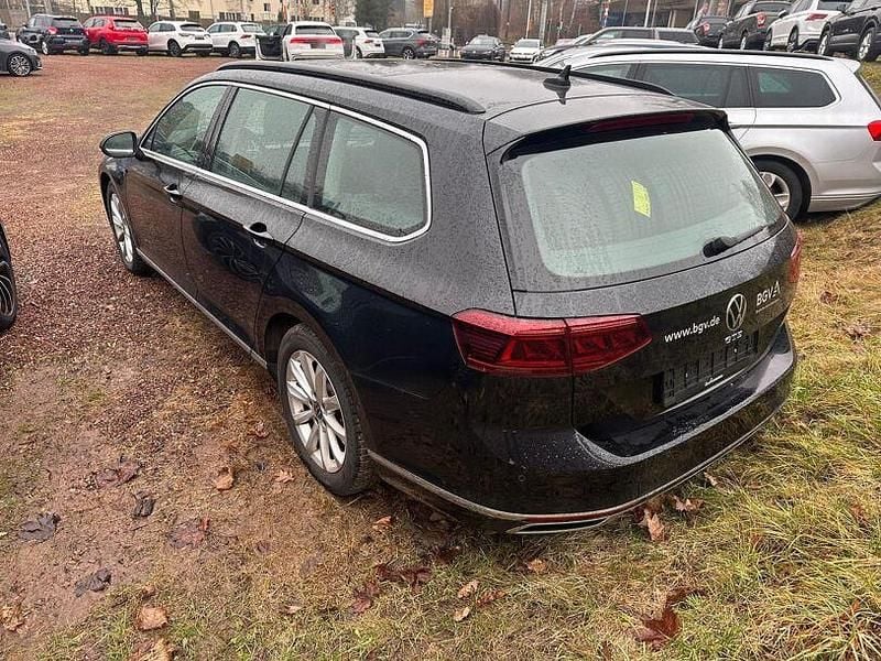 Gebraucht VW Passat GTE 218 PS (160 kW) 2022 Deep black perleffekt Kombi