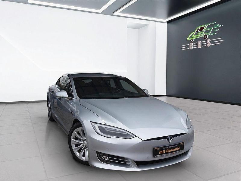 Gebraucht Tesla Model S 311 kW (423 PS) 2017 Silver metallic Kleinwagen