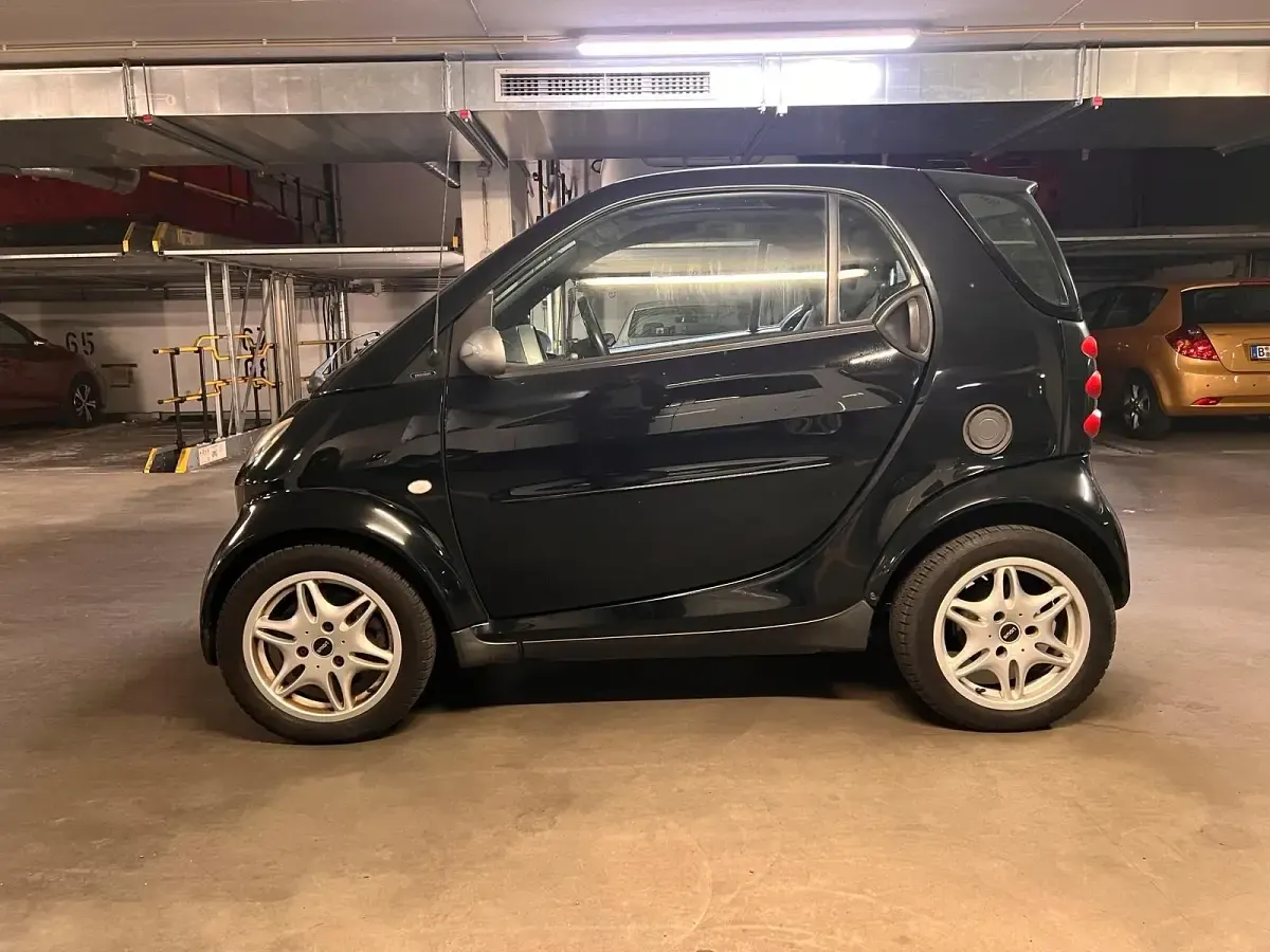 Używany Smart ForTwo Coupé 61 KM (44 kW) 2006 Czarny Coupe