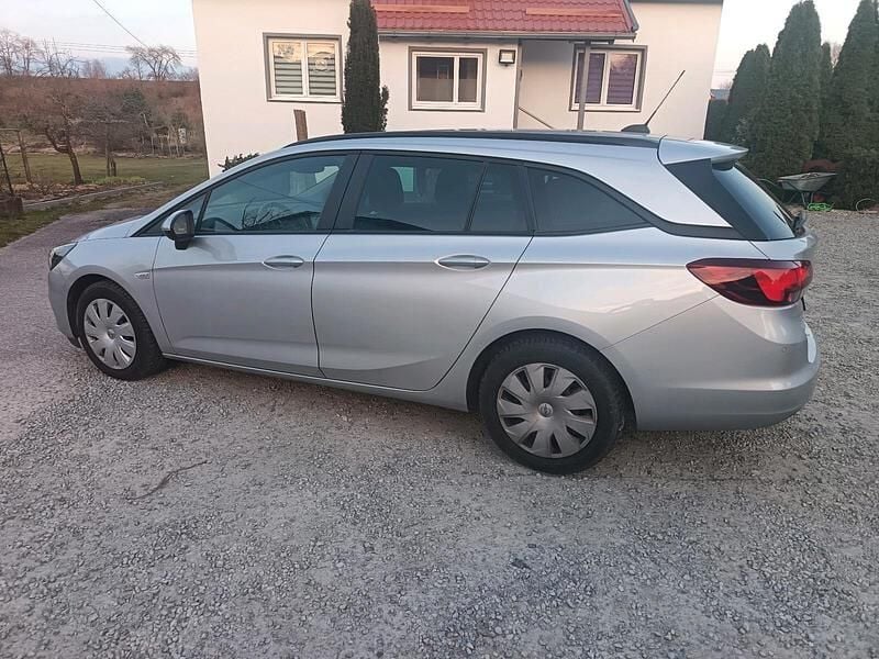 Gebraucht Opel Astra 131 PS (96 kW) 2020 Silber Kombi