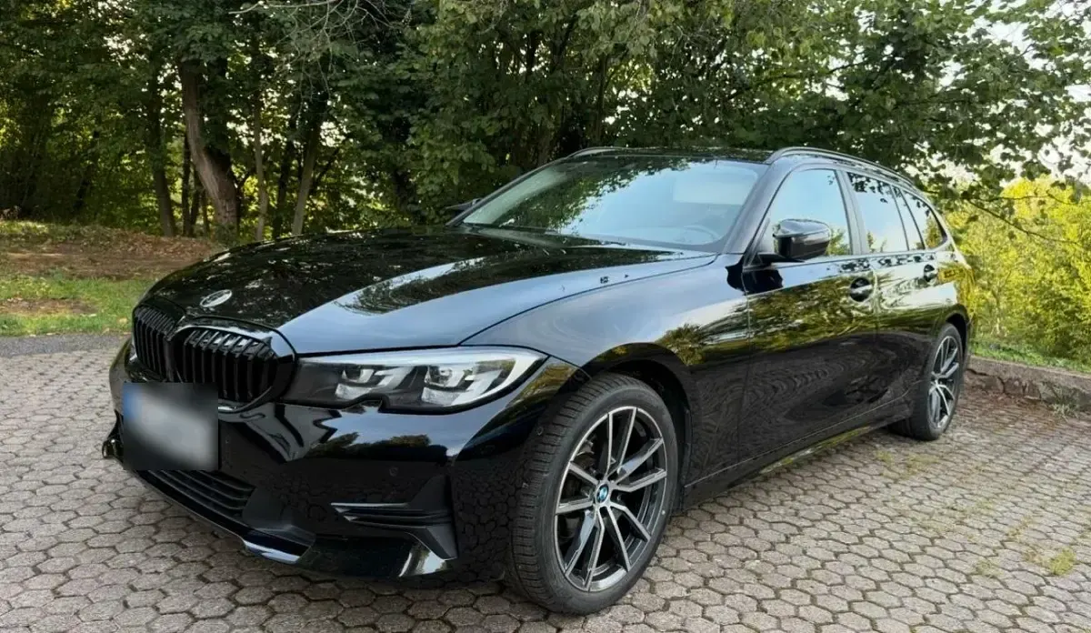 Gebraucht BMW 318 150 PS (110 kW) 2020 Schwarz Kombi