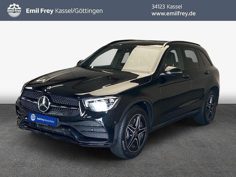 Schwarz Gebraucht 2022 Mercedes GLC400d AMG line SUV | 43.540 € (Fairer Preis) - Bild 1/4