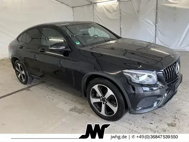 Gebraucht Mercedes GLC250 211 PS (155 kW) 2018 Schwarz SUV