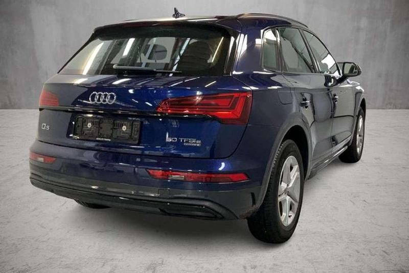 Gebraucht Audi Q5 Advanced Plus 299 PS (219 kW) 2024 Navarrablau (metallic) SUV