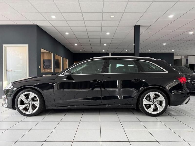 Gebraucht Audi A4 S-Line 150 PS (110 kW) 2022 Mythosschwarz Kombi