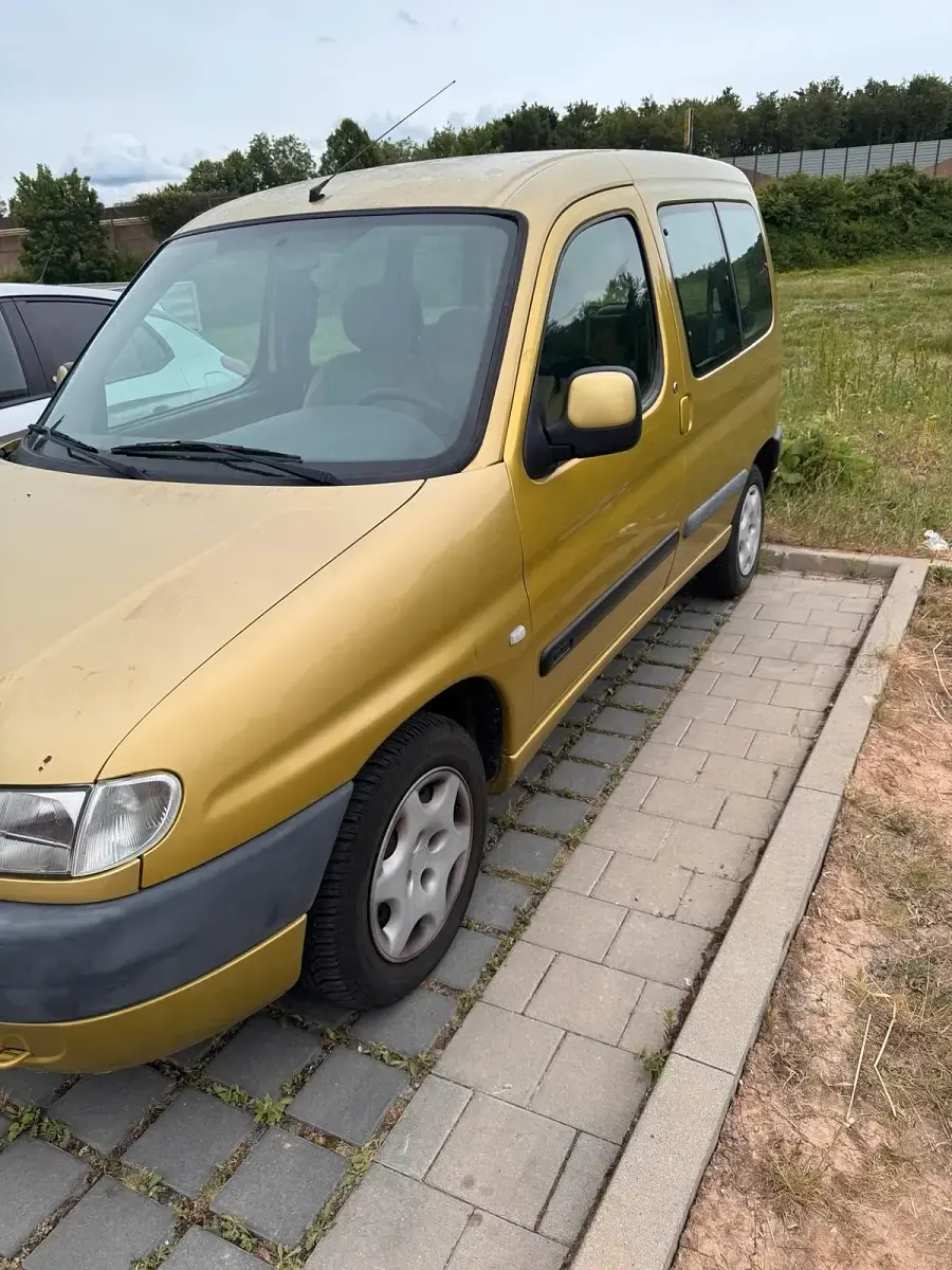 Gebraucht Citroën Berlingo 90 PS (66 kW) 2000 Gelb Van / Kleinbus
