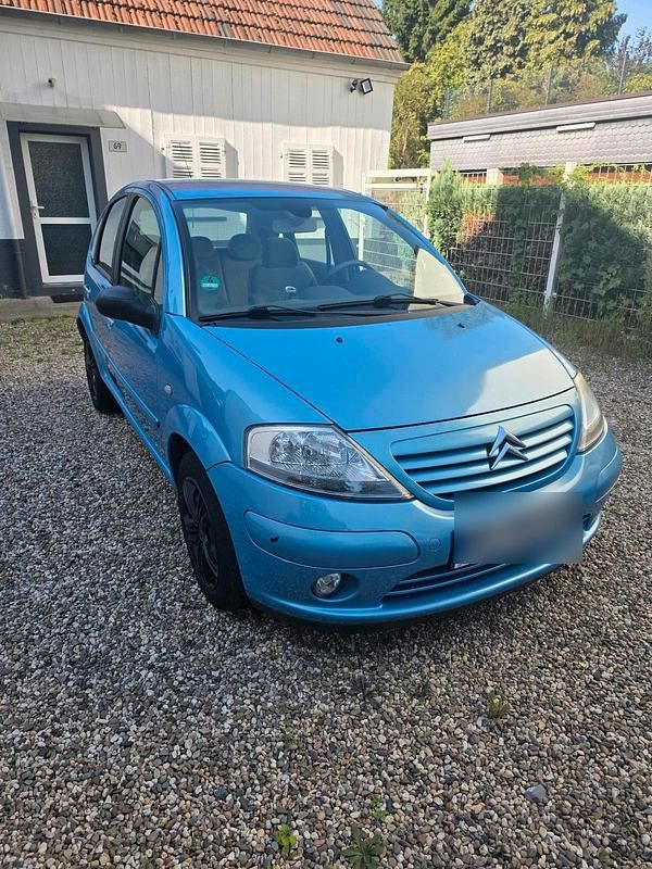 Blau Gebraucht 2003 Citroën C3 Kleinwagen | 600 € (Superpreis) - Bild 1/4
