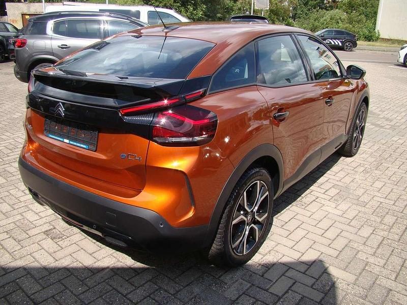 Gebraucht Citroën e-C4 Feel 100 kW (136 PS) 2022 Orange Limousine