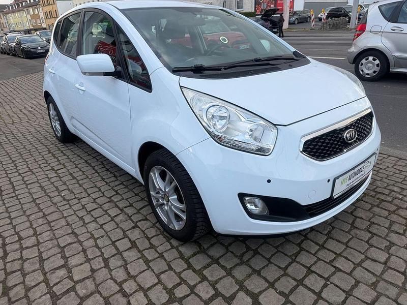 Gebraucht Kia Venga Spirit 125 PS (91 kW) 2012 Weiß Kleinwagen