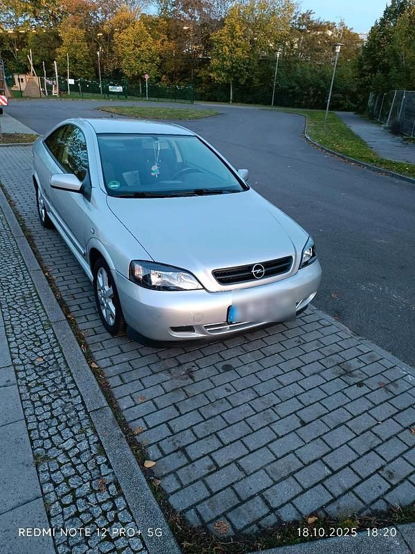Silber Gebraucht 2000 Opel Astra Coupé | 2.500 € (Fairer Preis) - Bild 1/4