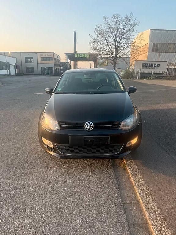 Gebraucht VW Polo 90 PS (66 kW) 2012 Schwarz Kleinwagen