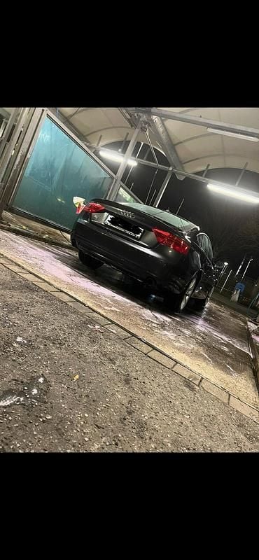 Gebraucht Audi A5 Comfort 170 PS (125 kW) 2012 Grau Coupé