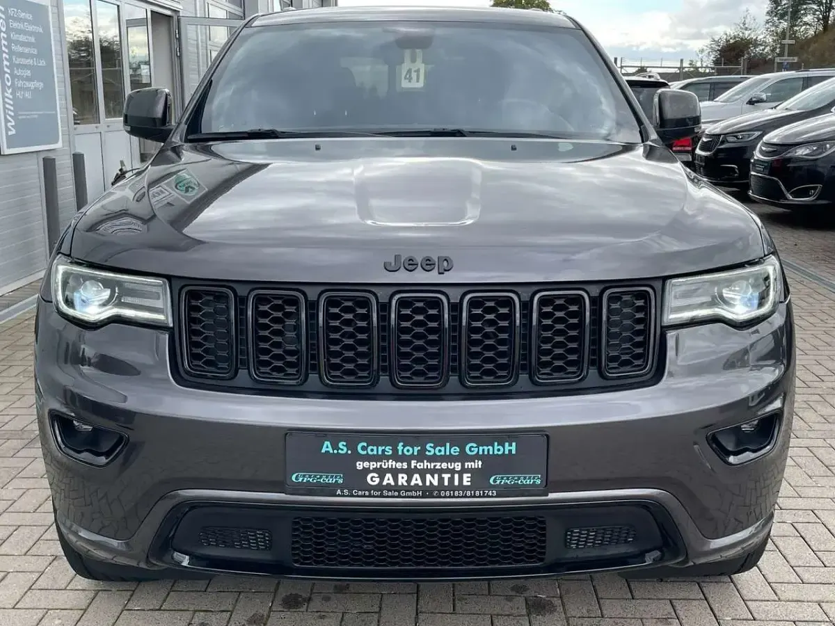 Gebraucht Jeep Grand Cherokee 299 PS (219 kW) 2021 Grau SUV