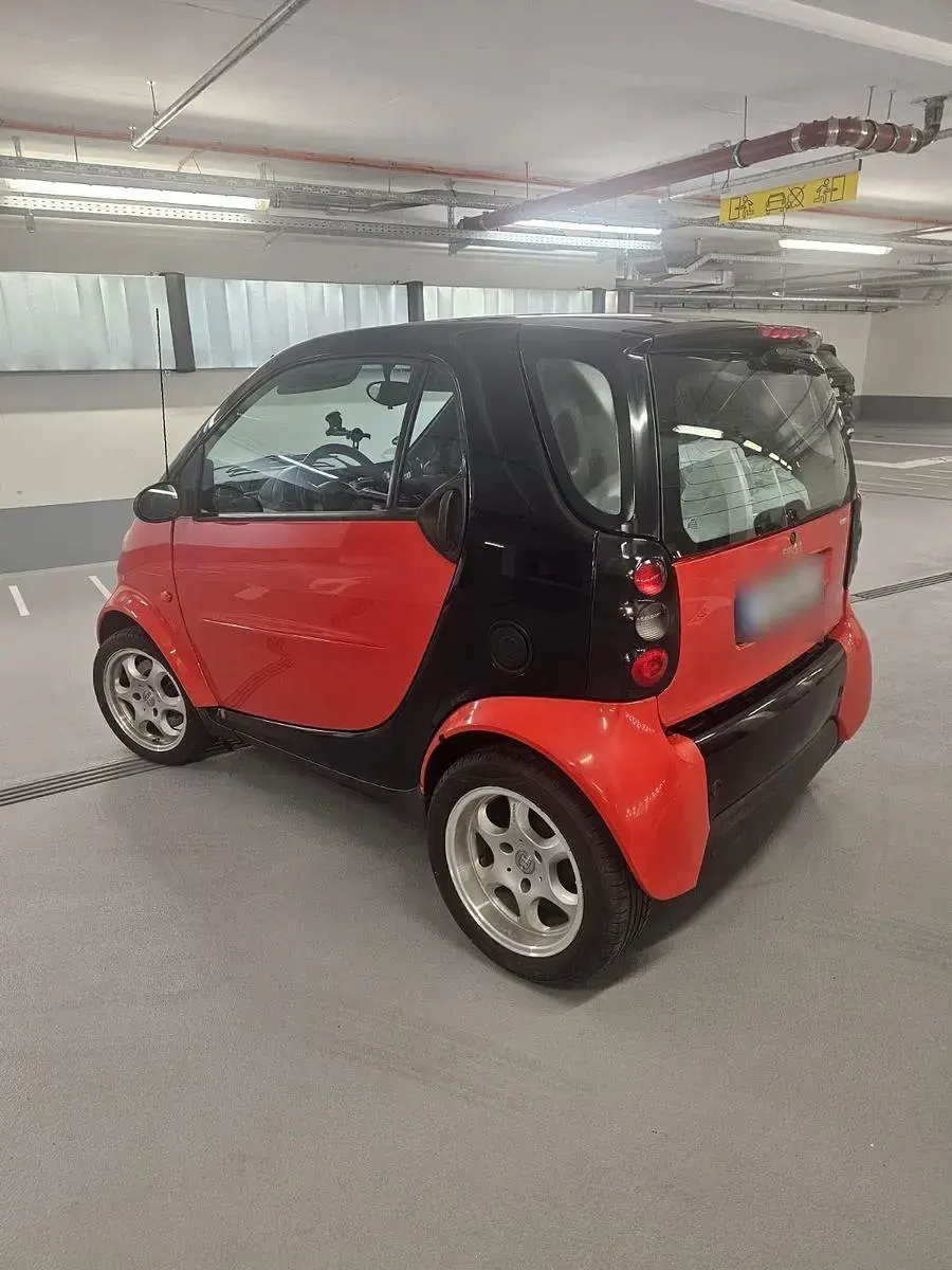 Używany Smart ForTwo Coupé 61 KM (44 kW) 2001 Czerwony Coupe