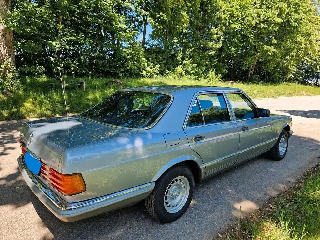 Gebraucht Mercedes 280 SE 185 PS (136 kW) 1983 Blau Limousine