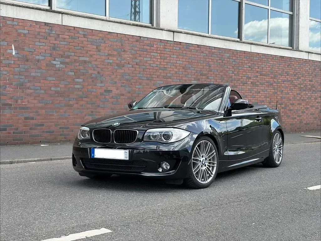 Gebraucht BMW 125 Cabriolet Performance 218 PS (160 kW) 2012 Schwarz Cabrio
