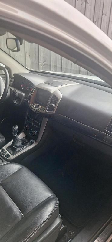 Gebraucht Chevrolet Captiva 184 PS (135 kW) 2012 Weiß SUV