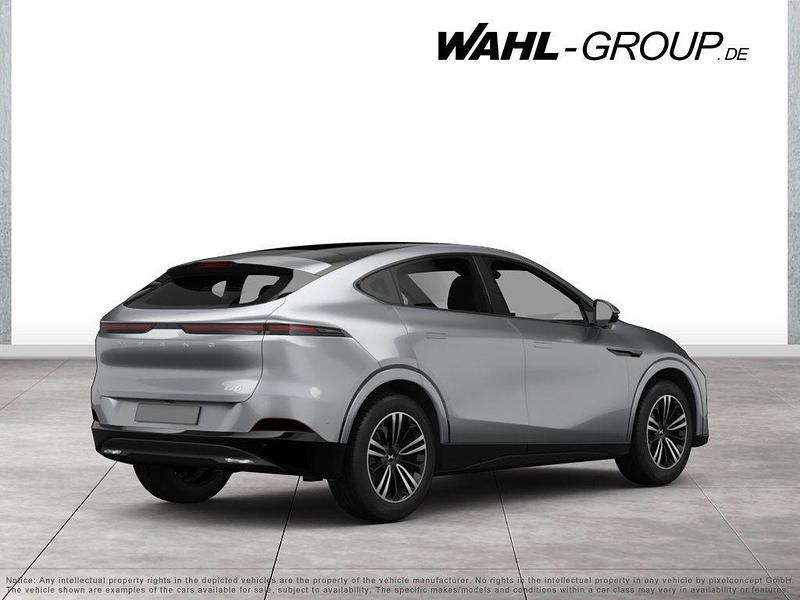 Neu XPENG G6 AWD Performance 350 kW (476 PS) 2026 Silber SUV