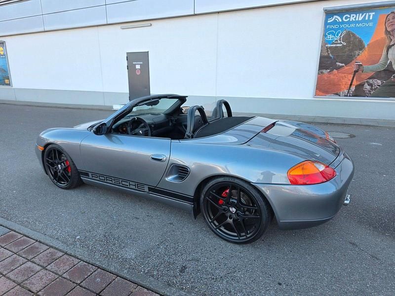 Gebraucht Porsche Boxster 220 PS (161 kW) 2001 Grau Cabrio