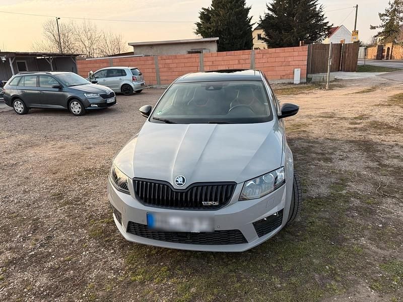 Gebraucht Skoda Octavia vRS 220 PS (161 kW) 2017 Grau Limousine