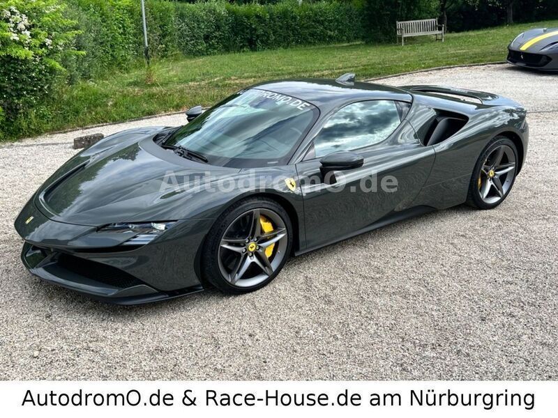 Gebraucht Ferrari SF90 2022 Grau