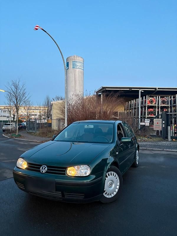 Gebraucht VW Golf IV Edition 75 PS (55 kW) 2001 Grün Kleinwagen