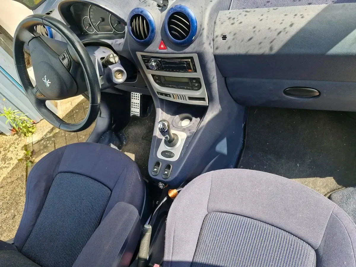 Gebraucht Peugeot 1007 108 PS (79 kW) 2006 Grau Van / Kleinbus