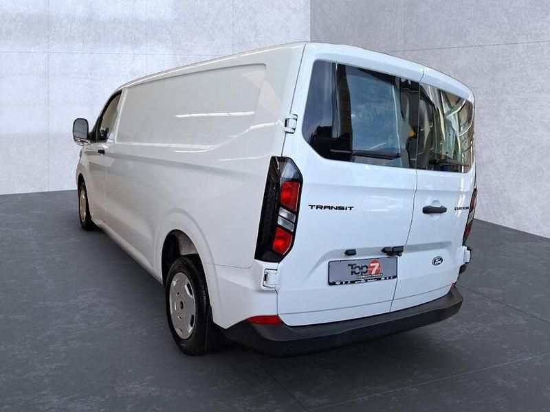 Gebraucht Ford Transit Custom Trend 150 PS (110 kW) 2024 Frostweiß Van