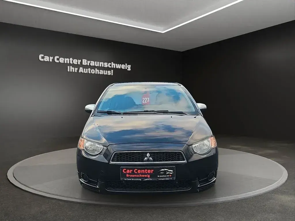 Gebraucht Mitsubishi Colt Edition 95 PS (69 kW) 2010 Schwarz Kleinwagen