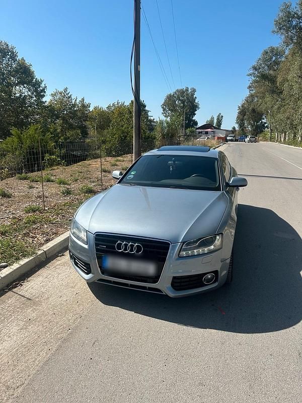 Grau Gebraucht 2011 Audi A5 S-Line Coupé | 6.500 € (Superpreis) - Bild 1/4