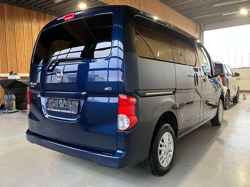 Gebraucht Nissan Evalia Tekna 110 PS (80 kW) 2015 Blue (m) Van / Kleinbus