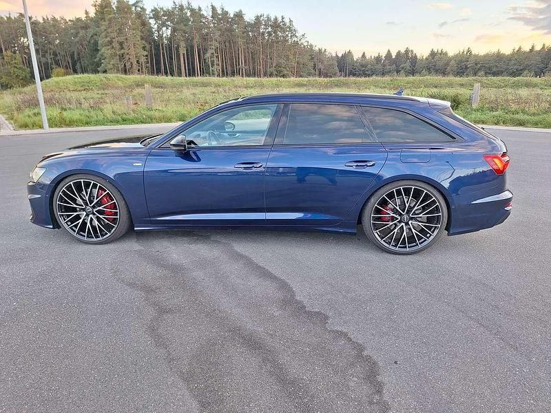 Gebraucht Audi A6 S-Line 367 PS (269 kW) 2020 Blau Kombi