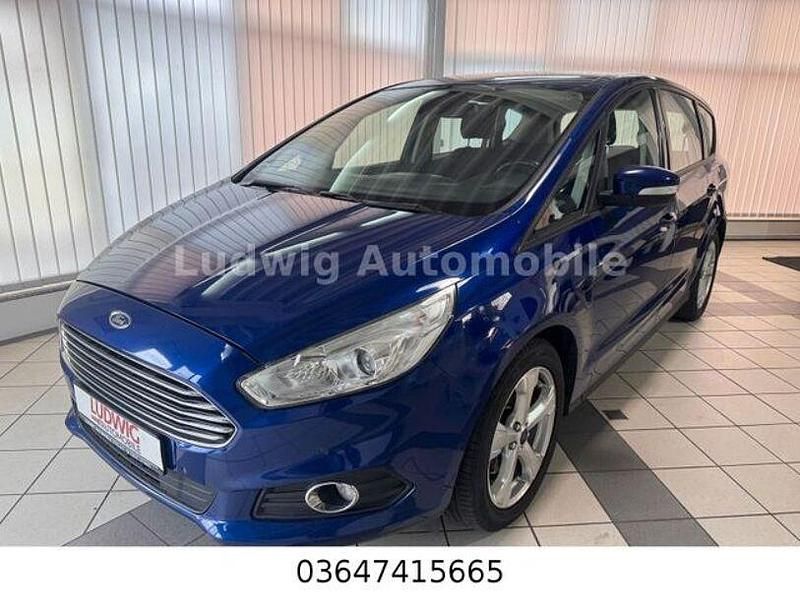 Blau Gebraucht 2015 Ford S-MAX S Van / Kleinbus | 9.480 € (Guter Preis) - Bild 1/4