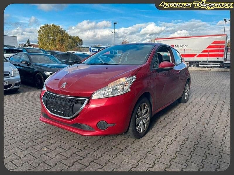 Rot Gebraucht 2015 Peugeot 208 Active Kleinwagen | 2.490 € - Bild 1/4