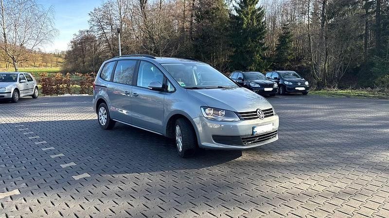 Gebraucht VW Sharan 150 PS (110 kW) 2013 Grau Van / Kleinbus