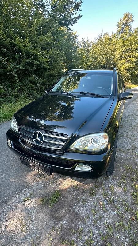 Gebraucht Mercedes ML400 250 PS (183 kW) 2004 Schwarz SUV