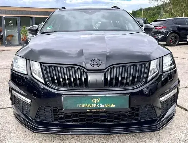 Gebraucht Skoda Octavia RS 230 PS (169 kW) 2018 Weiß Kombi
