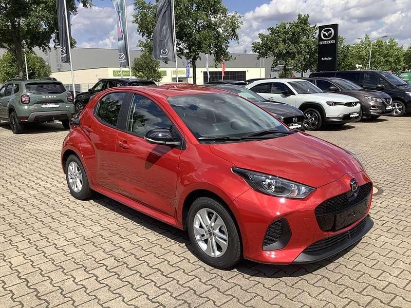 Formal red Neu 2025 Mazda 2 Center-Line Kleinwagen | 24.970 € (Etwas zu teuer) - Bild 1/4