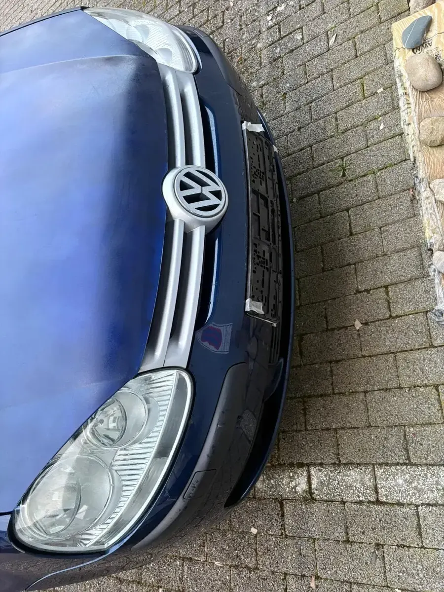 Gebraucht VW Golf V 75 PS (55 kW) 2005 Blau Kleinwagen