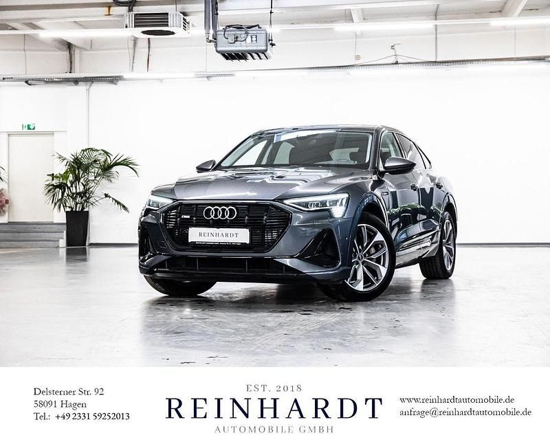 Daytonagrau perleffekt Gebraucht 2022 Audi e-tron S-Line SUV | 38.120 € - Bild 1/3