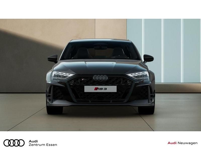 Neu Audi RS3 Competition 400 PS (294 kW) 2026 Grau Limousine