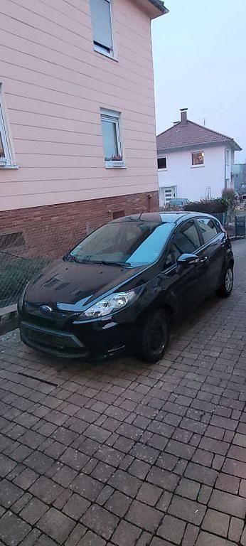 Gebraucht Ford Fiesta Trend 82 PS (60 kW) 2011 Schwarz Kleinwagen