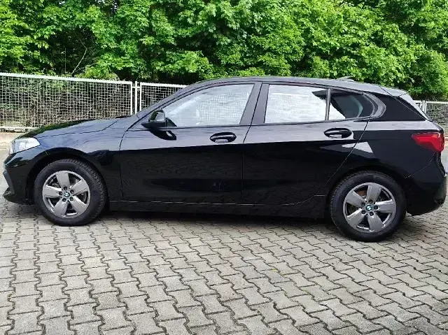 Gebraucht BMW 118 Advantage 140 PS (102 kW) 2020 Schwarz Limousine