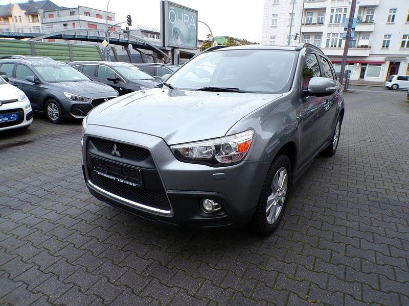 Grau Gebraucht 2011 Mitsubishi ASX Intense SUV | 8.990 € (Etwas zu teuer) - Bild 1/4