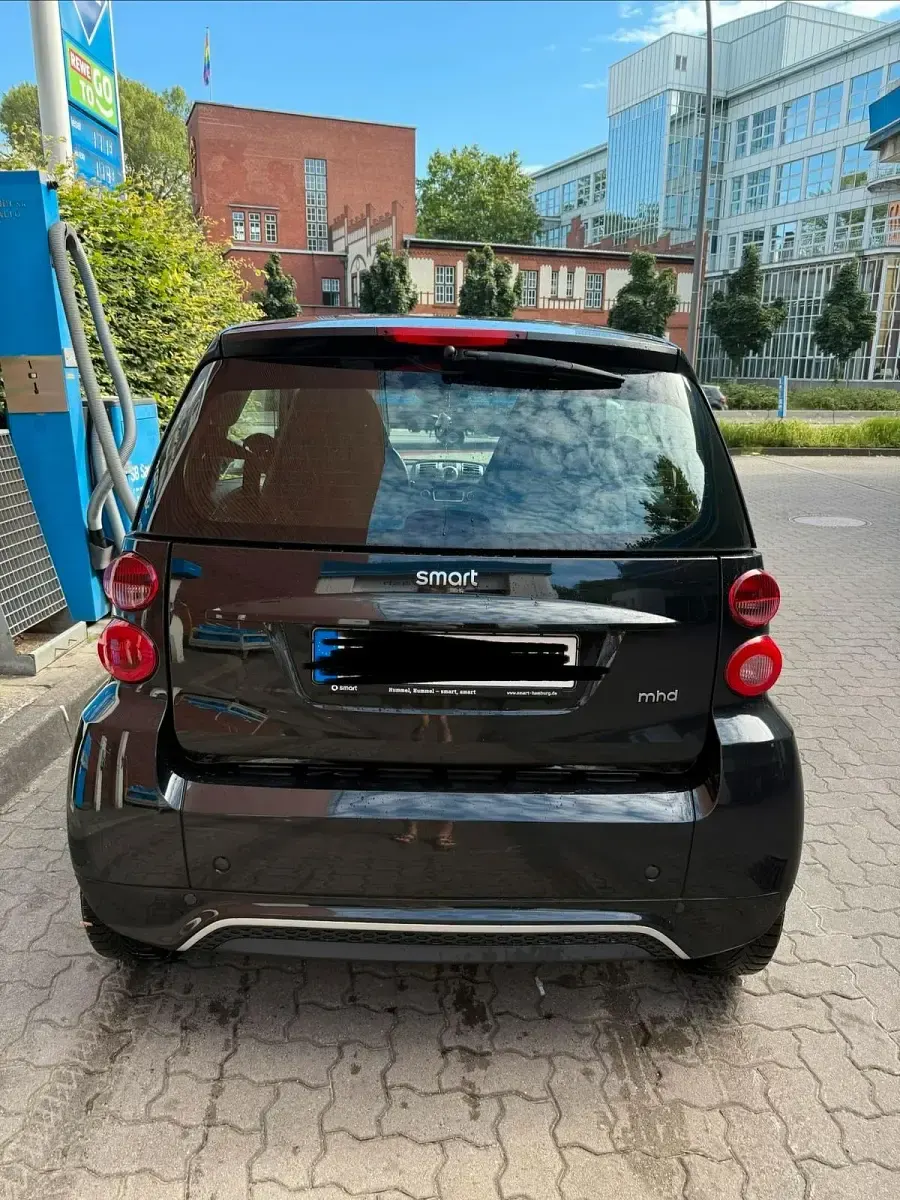 Gebraucht Smart ForTwo Coupé 61 PS (44 kW) 2012 Schwarz Coupé