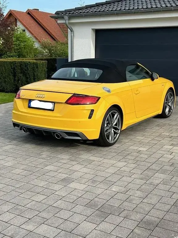 Gebraucht Audi TT Roadster S-Line 245 PS (180 kW) 2019 Gelb Cabrio