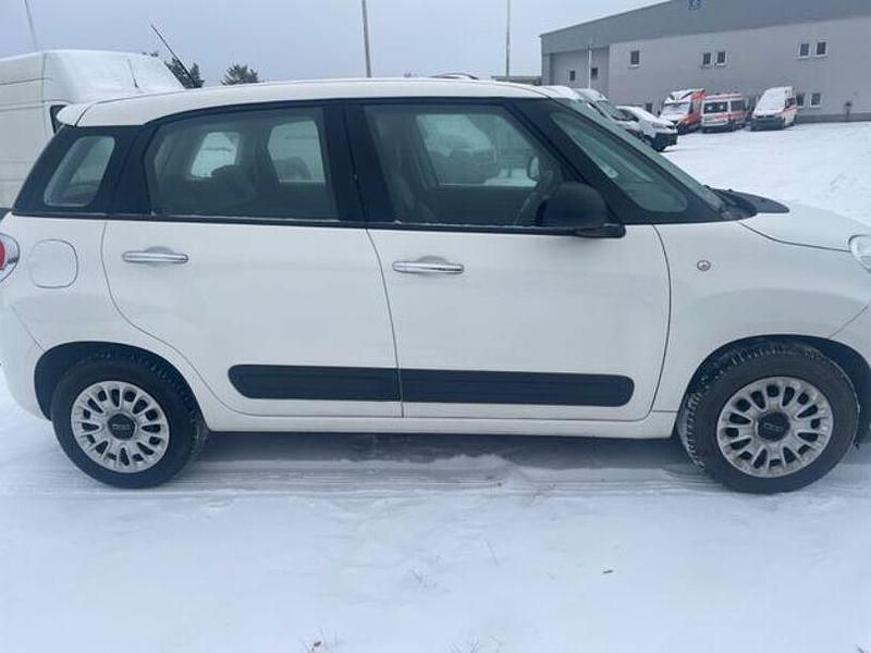 Gebraucht Fiat 500L Pop 95 PS (69 kW) 2015 Weiß Van / Kleinbus