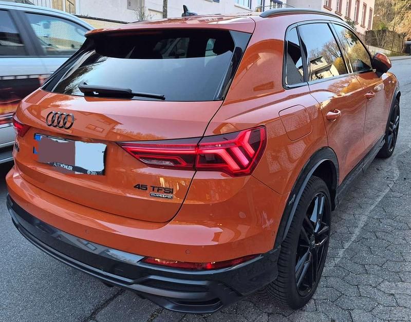 Gebraucht Audi Q3 S-Line 230 PS (169 kW) 2019 Orange SUV