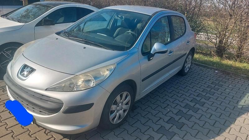 Gebraucht Peugeot 207 58 PS (42 kW) 2007 Grau Kleinwagen