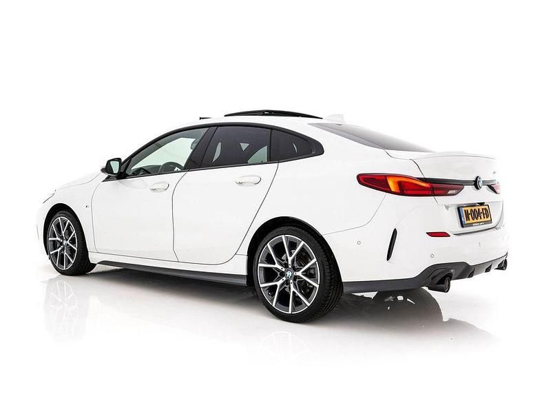 Gebraucht BMW 220 Performance 179 PS (131 kW) 2021 Weiß Coupé